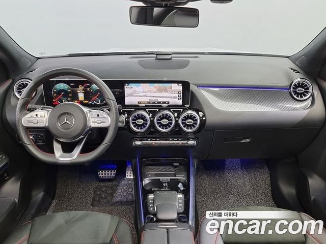 Mercedes-Benz GLA 2023 — фото 7