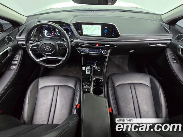 Hyundai Sonata 2022 — фото 10