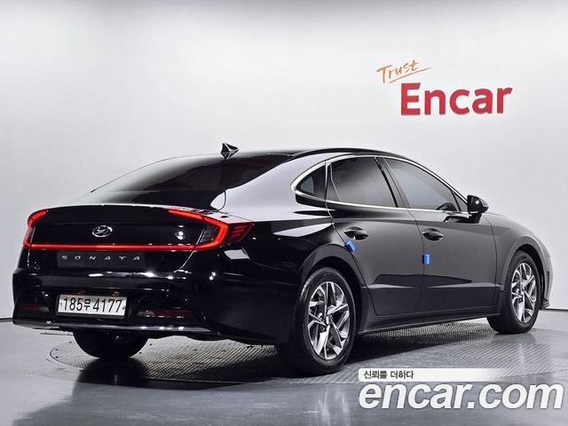 Hyundai Sonata 2022 — фото 2