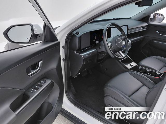 Hyundai Kona 2023 — фото 10