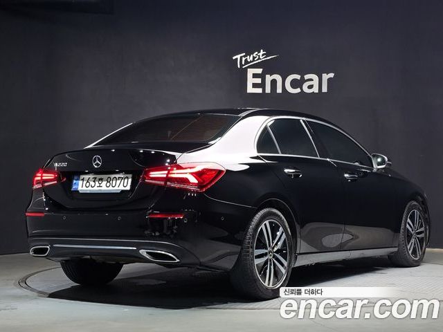 Mercedes-Benz A-Class 2022 — фото 2