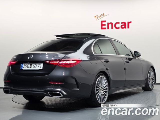 Mercedes-Benz C-Class 2023 — фото 2
