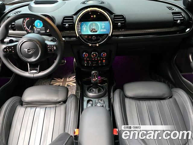MINI Clubman 2023 — фото 10