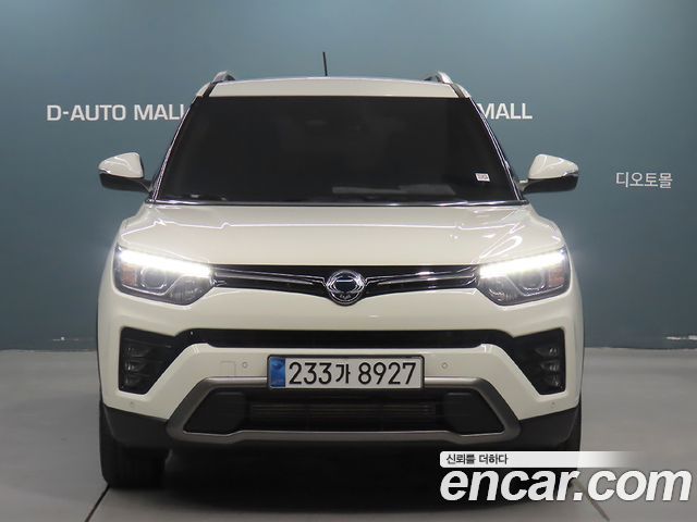 SsangYong Tivoli 2023 — фото 2