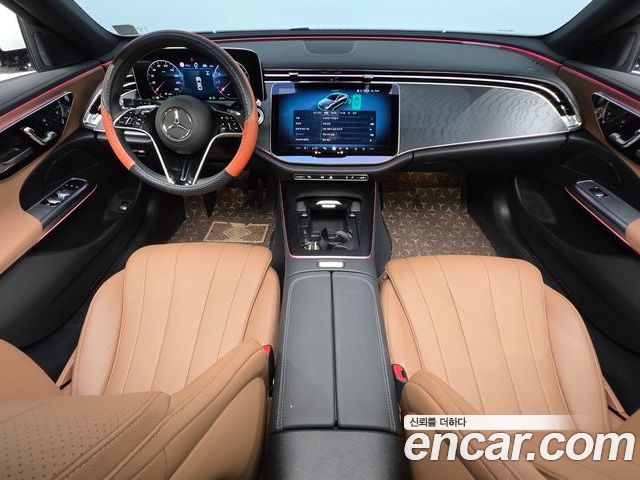 Mercedes-Benz E-Class 2025 — фото 10