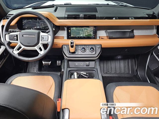 Land Rover Defender 2024 — фото 10