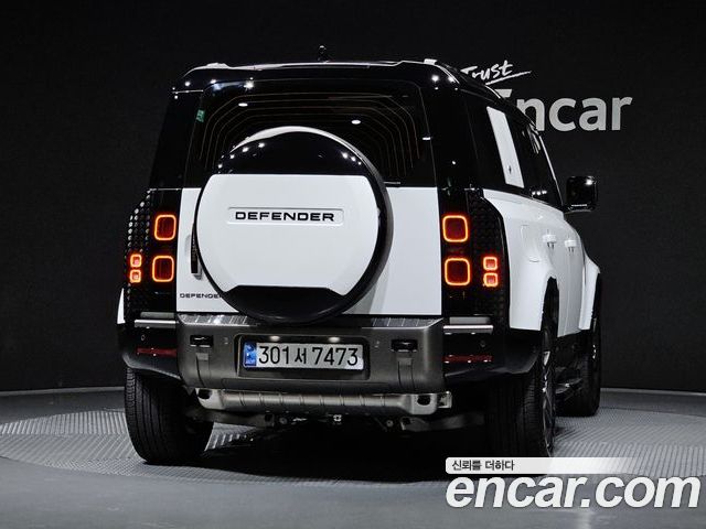 Land Rover Defender 2024 — фото 4