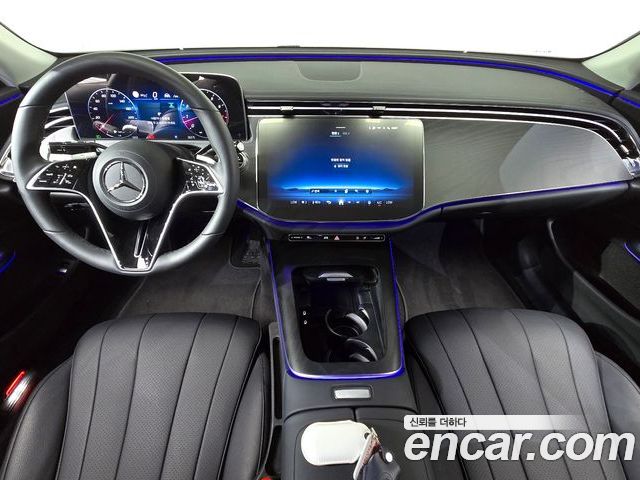 Mercedes-Benz E-Class 2025 — фото 10