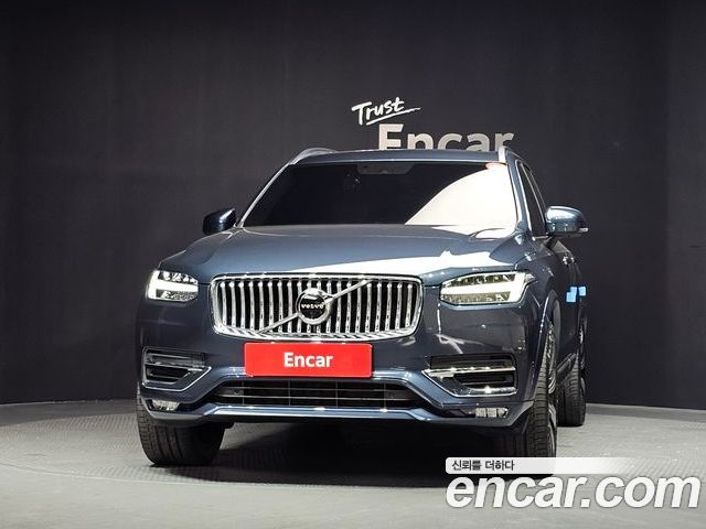 Volvo XC90 2022 — фото 3