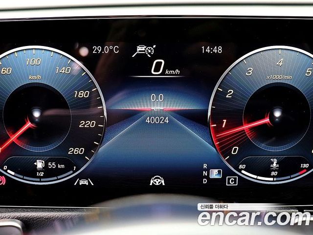 Mercedes-Benz GLB 2023 — фото 8