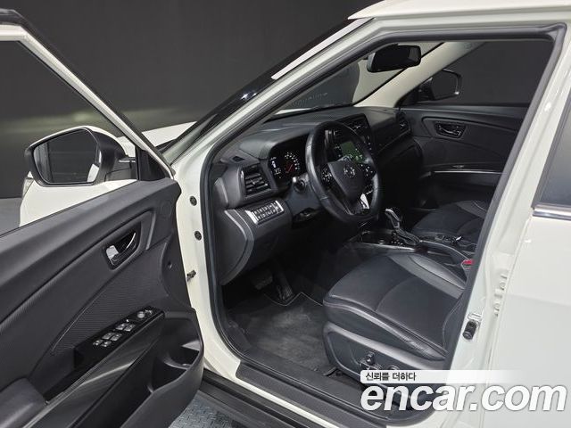 SsangYong Tivoli 2022 — фото 10