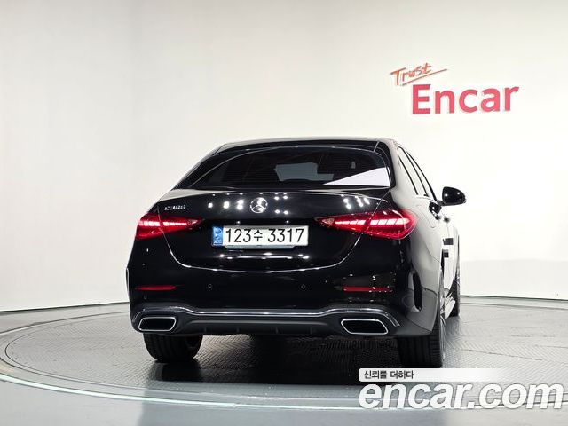Mercedes-Benz C-Class 2022 — фото 4