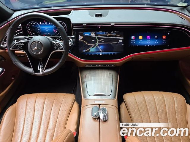 Mercedes-Benz E-Class 2024 — фото 10