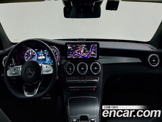 Mercedes-Benz C-Class 2023 — фото 7
