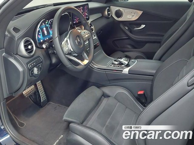 Mercedes-Benz C-Class 2023 — фото 9