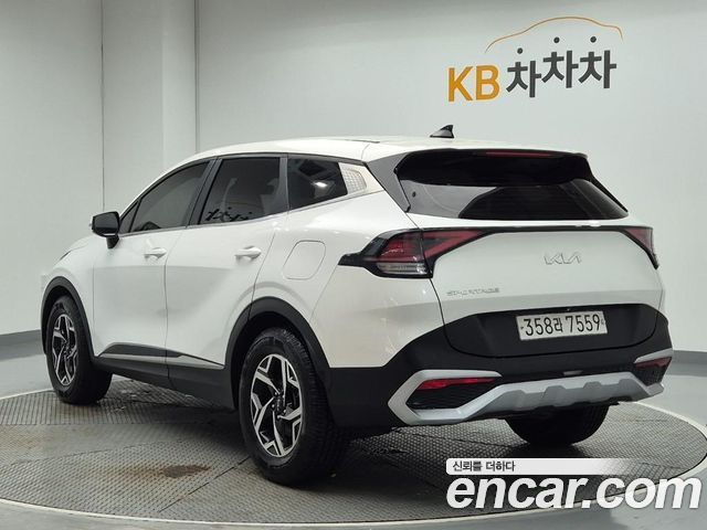 Kia Sportage 2022 — фото 2