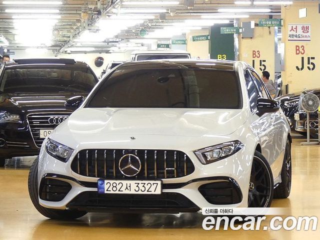 Mercedes-Benz A-Class 2023 — фото 3