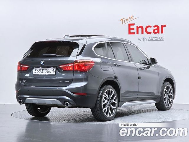 BMW X1 2022 — фото 2