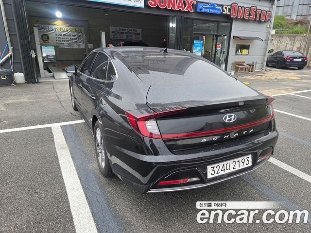 Hyundai Sonata 2022 — фото 3