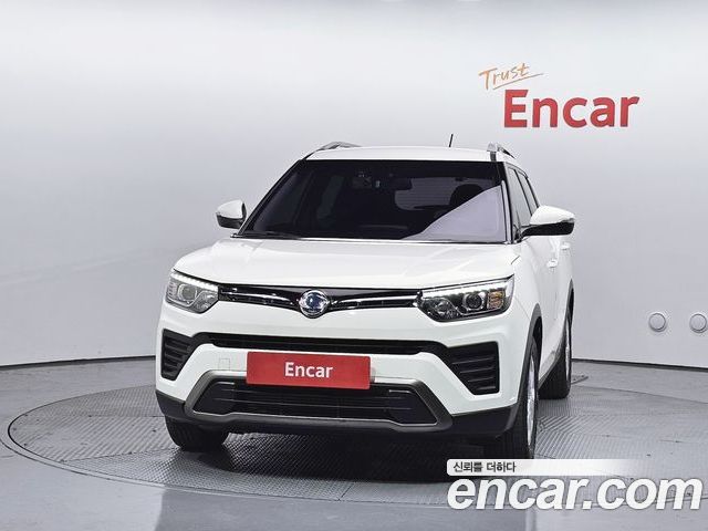 SsangYong Tivoli 2022 — фото 3