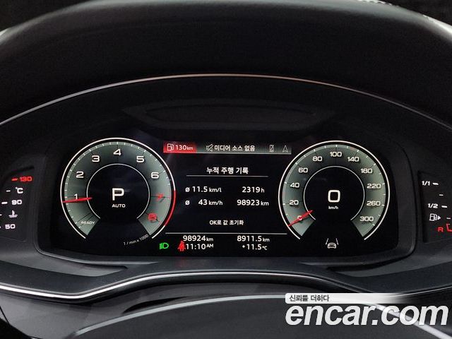 Audi A6 2022 — фото 8