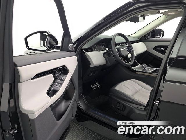 Land Rover Range Rover Evoque 2025 — фото 10