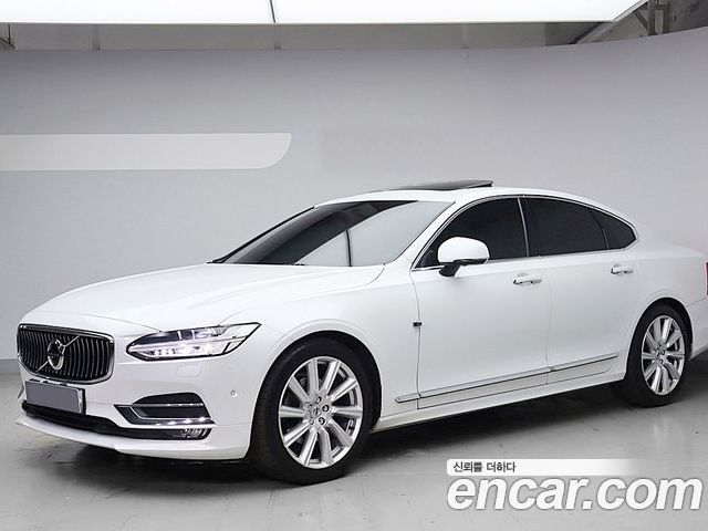 Volvo S60 2023 — фото 2