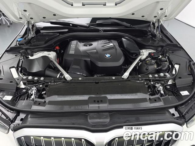 BMW 5 Series 2025 — фото 6