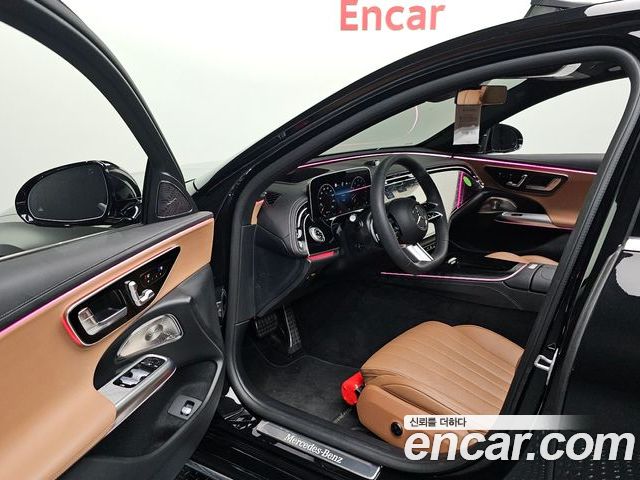 Mercedes-Benz E-Class 2025 — фото 10