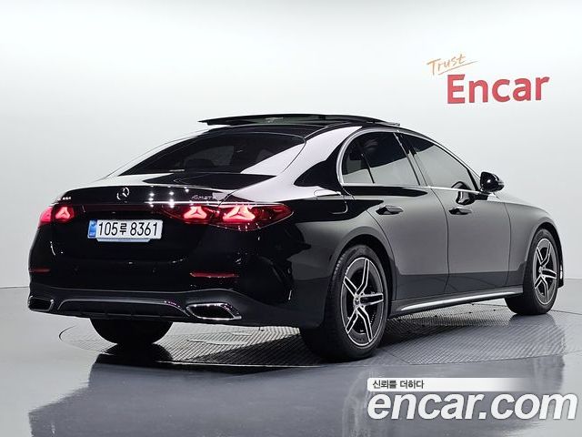Mercedes-Benz E-Class 2025 — фото 2