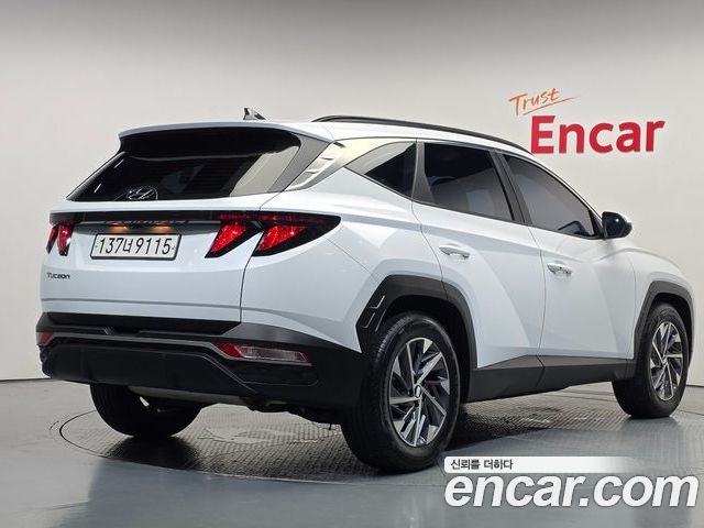 Hyundai Tucson 2023 — фото 2