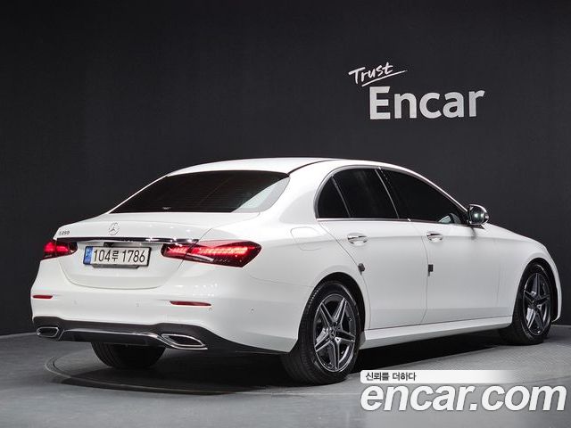 Mercedes-Benz E-Class 2023 — фото 2