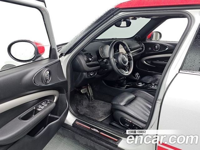 MINI Clubman 2023 — фото 10