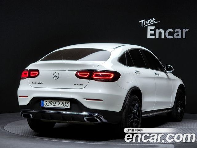 Mercedes-Benz GLC 2023 — фото 2