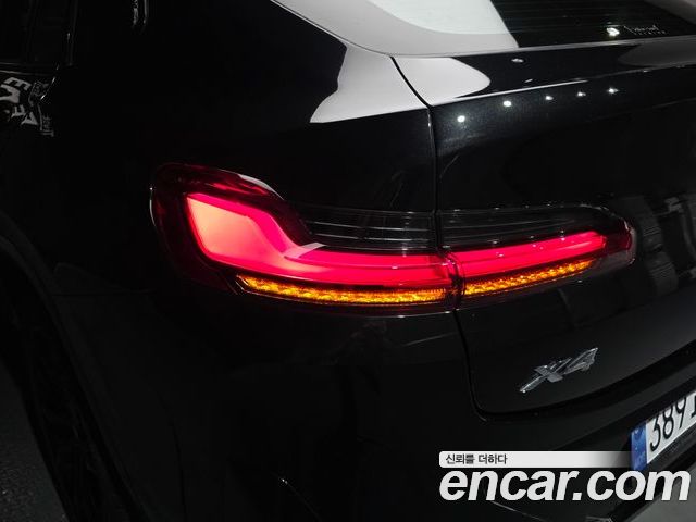 BMW X4 2022 — фото 9