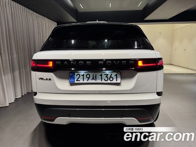 Land Rover Range Rover Velar 2026 — фото 5