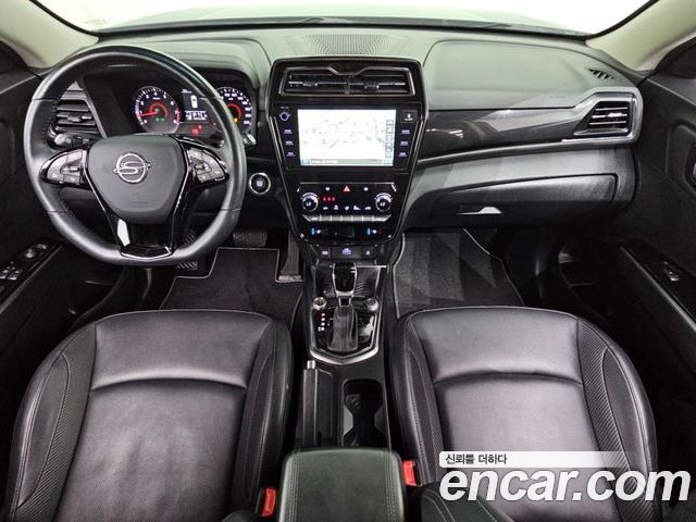 SsangYong Tivoli 2023 — фото 10