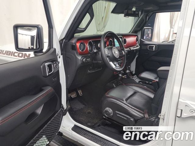 Jeep Wrangler 2022 — фото 10