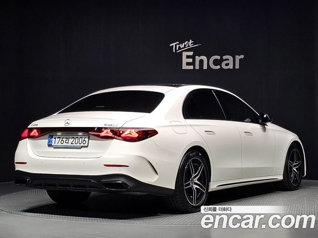 Mercedes-Benz E-Class 2025 — фото 2