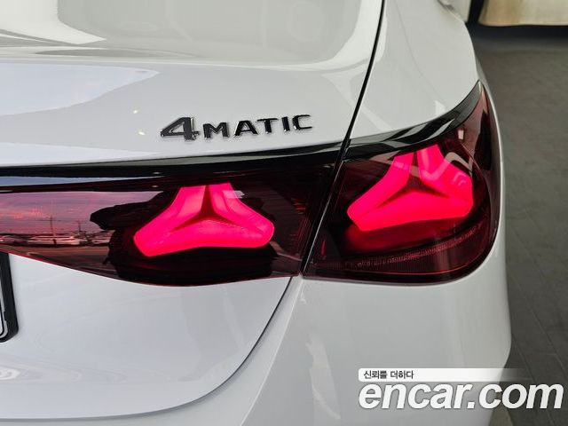 Mercedes-Benz E-Class 2025 — фото 9