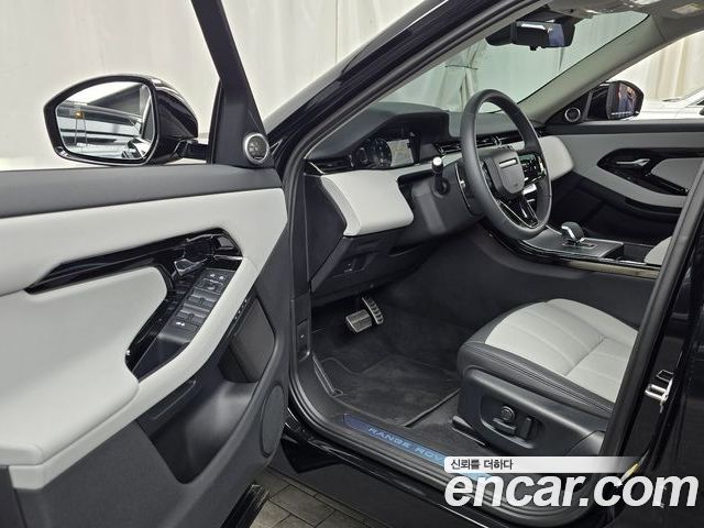 Land Rover Range Rover Evoque 2025 — фото 10