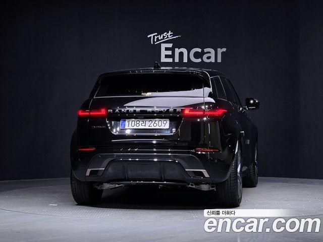 Land Rover Range Rover Evoque 2025 — фото 4