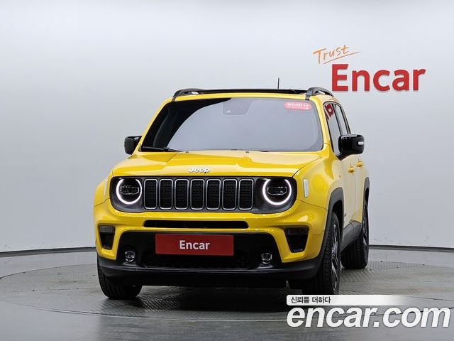 Jeep Renegade 2023 — фото 3