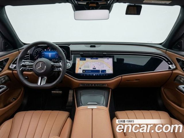 Mercedes-Benz E-Class 2025 — фото 7