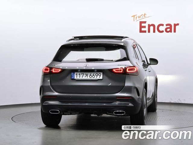 Mercedes-Benz GLA 2023 — фото 4