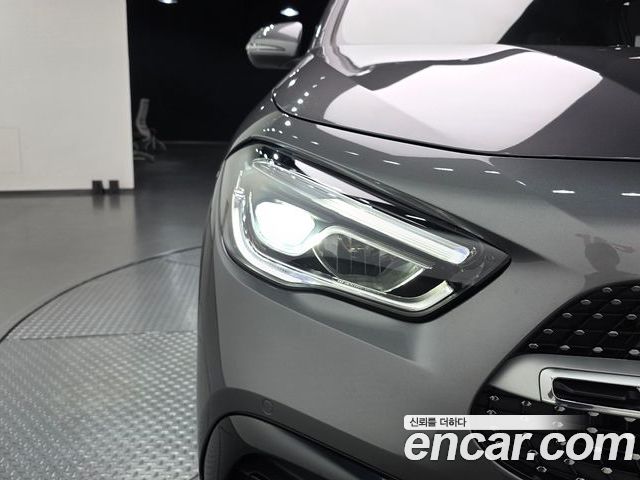 Mercedes-Benz GLA 2023 — фото 8