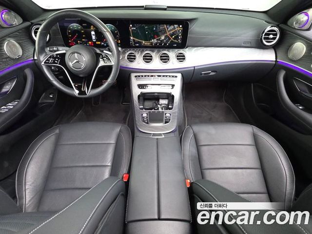 Mercedes-Benz E-Class 2023 — фото 10