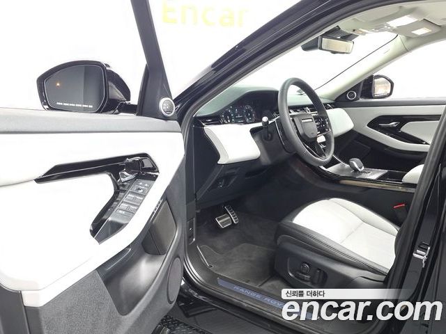 Land Rover Range Rover Evoque 2025 — фото 10