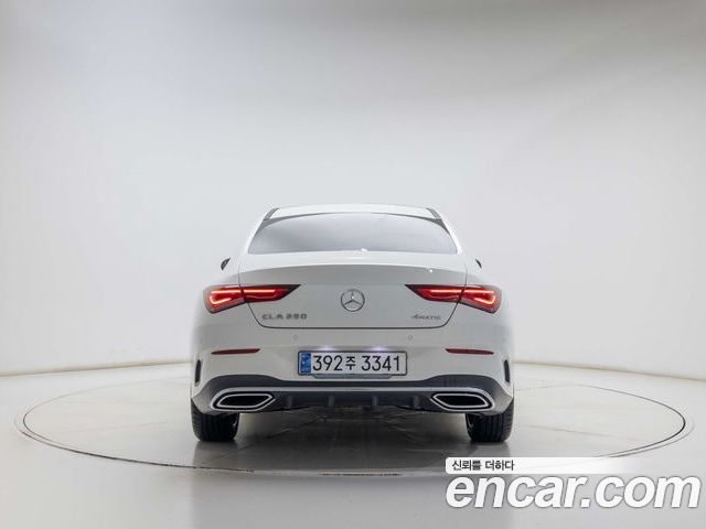 Mercedes-Benz CLA 2023 — фото 4