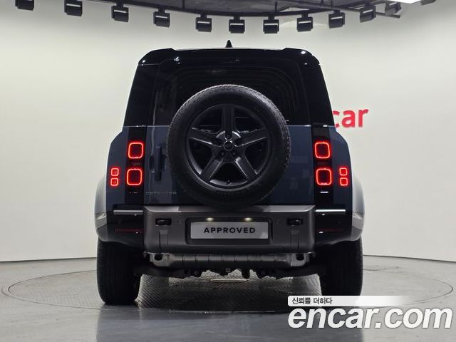 Land Rover Defender 2025 — фото 6